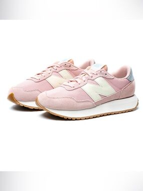 Pink New Balance 237 Sneakers